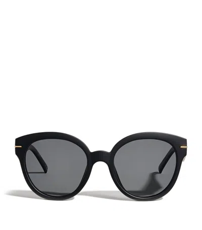 Le Specs Capacious Sunglasses In Black