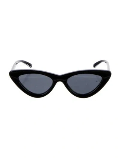Pre-owned Le Specs Cat-eye Tinted Sunglasses In Black