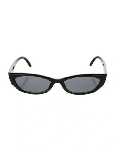 Pre-owned Le Specs Cat-eye Tinted Sunglasses In Black