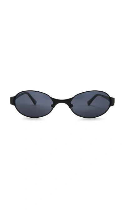 Le Specs Frostbite Sunglasses In Black