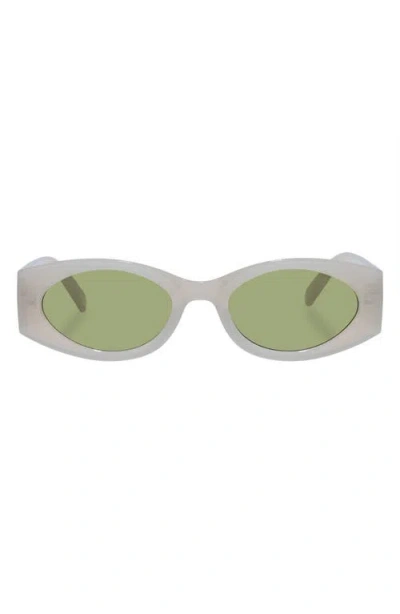 Le Specs Mermaiden 52mm Rectangular Sunglasses In Oatmeal