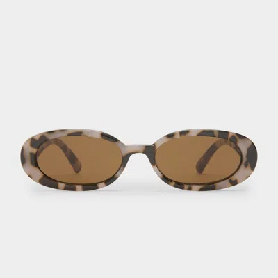 Le Specs Outta Love In Cookie Tort