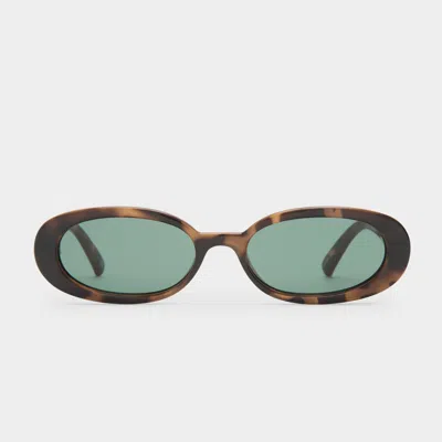 Le Specs Outta Love Oval-frame Polycarbonate Sunglasses In Tort