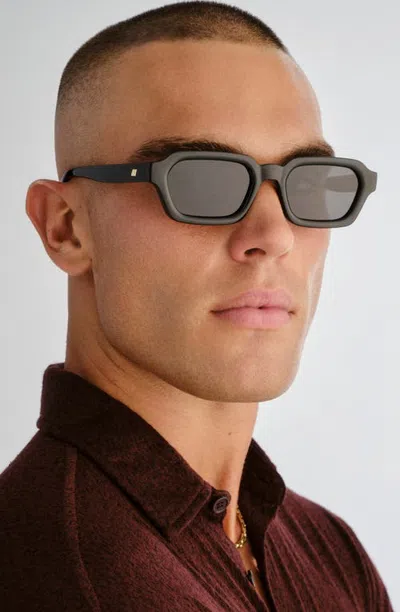 Le Specs Tension 53mm Polarized Square Sunglasses In Black/smoke Mono Polarized