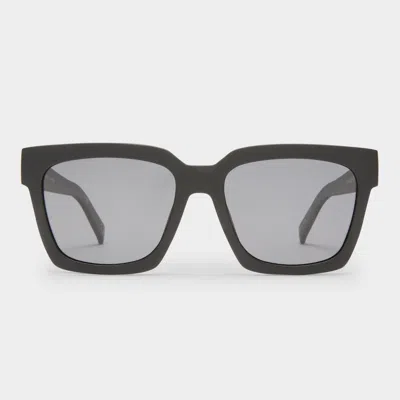Le Specs Weekend Riot In Black