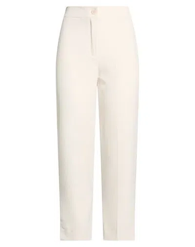 Le Streghe Bottomwear - Pants In Cream