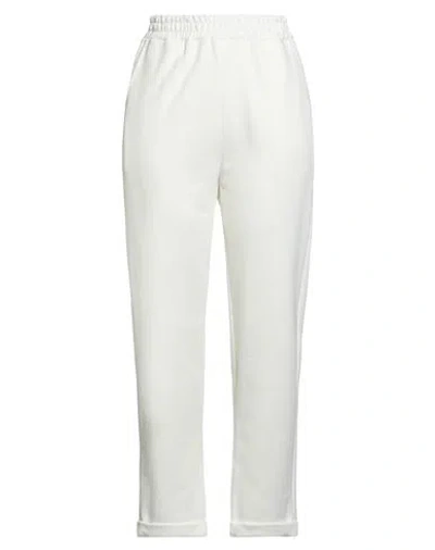 Le Streghe Woman Pants Cream Size M Cotton In White