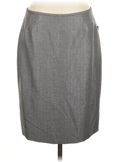 Pre-owned Le Suit Casual Skirt In Gray