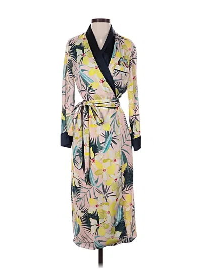 Pre-owned Le Superbe Casual Dress In Yellow
