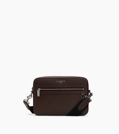 Le Tanneur Emile Small Shoulder Bag In T Signature Leather In Brown Arabica