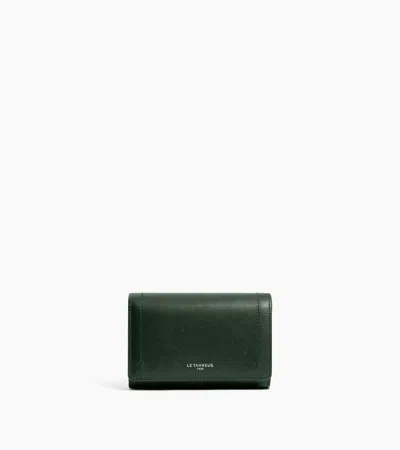 Le Tanneur Louison Medium Wallet With Flap In Smooth Leather In Green Malachite