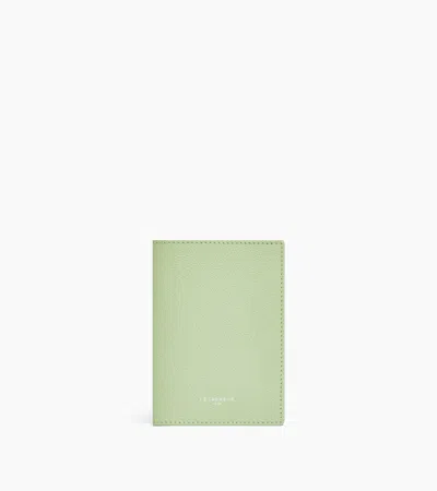 Le Tanneur Passport Holder In Grained Leather In Green
