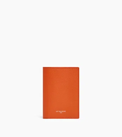 Le Tanneur Passport Holder In Grained Leather In Orange