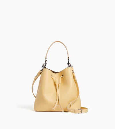 Le Tanneur Louise Bucket Bag In Grained Leather In Yellow