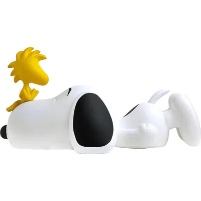 Leblon Delienne Snoopy & Woodstock Peanuts Figurine In White