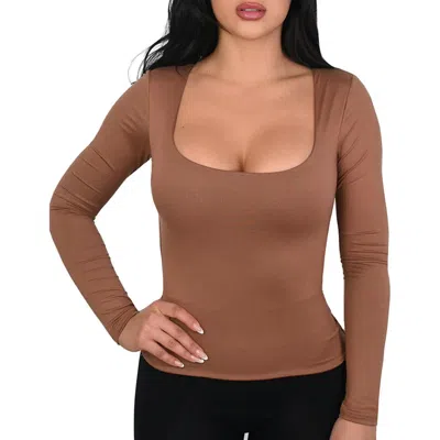 Lechery ® X Yahaira Essential Top Long Sleeve Scoop Neck In Brown