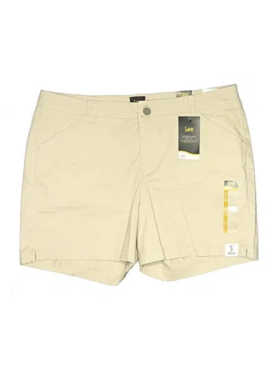 Lee Khaki Shorts In Brown