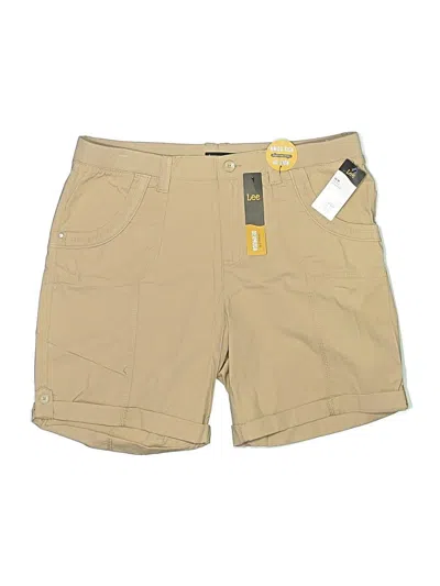 Lee Khaki Shorts In Tan