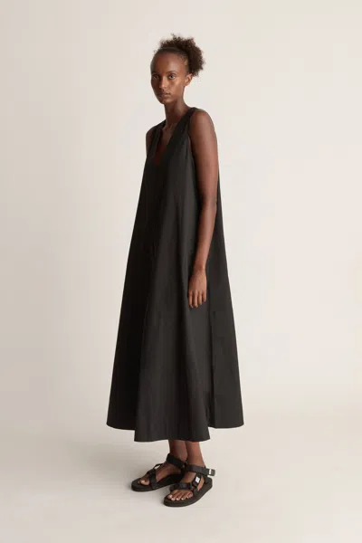 Lee Mathews Lm Poplin Apron Dress In Black