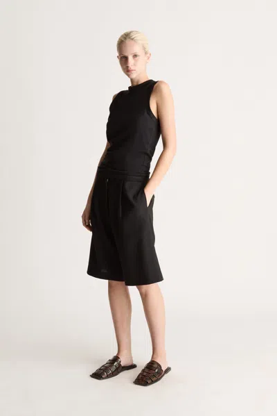 Lee Mathews Mortimer Short In Black