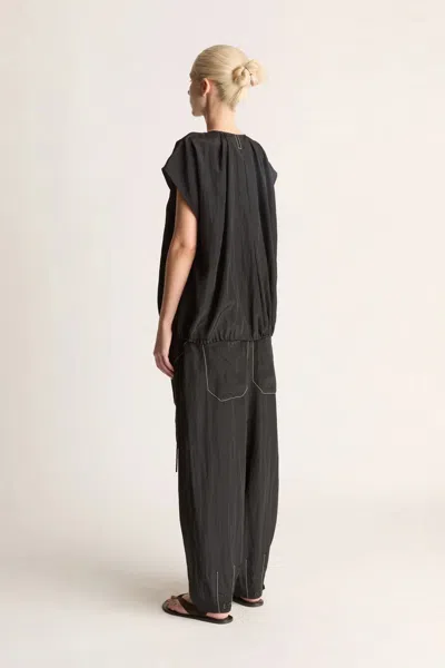 Lee Mathews Sandy Top In Black