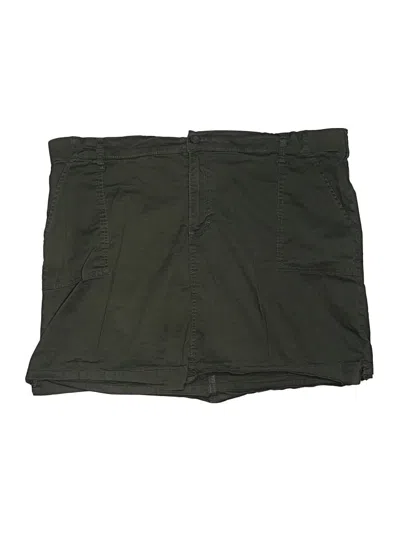 Pre-owned Lee Skort In Green