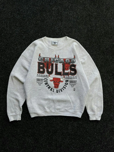 Pre-owned Lee X Vintage 90's Lee Chicago Bulls Central Division Sweatshirt In Grey