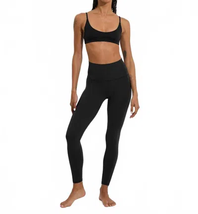 Left On Friday Super Move Leggings In Black