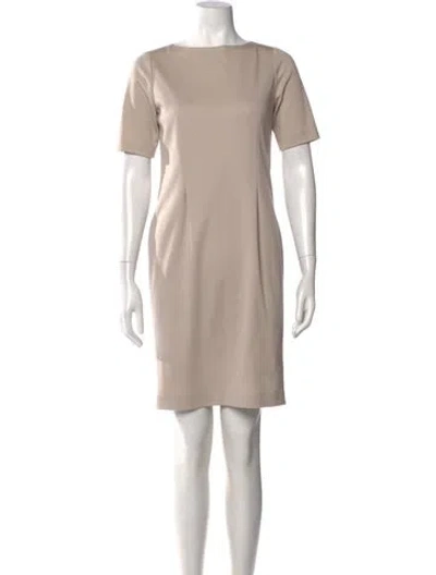 Pre-owned Leggiadro Bateau Neckline Knee-length Dress In Neutral
