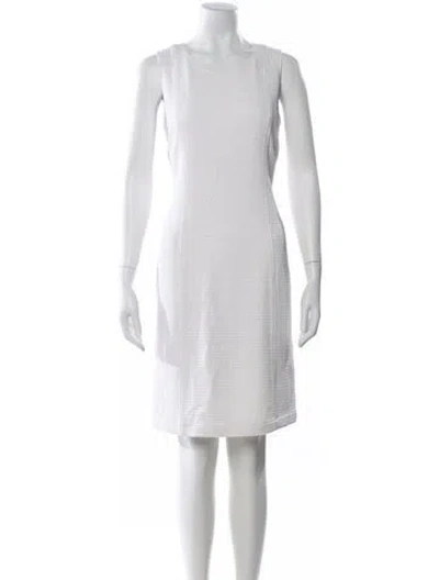 Pre-owned Leggiadro Scoop Neck Knee-length Dress In White