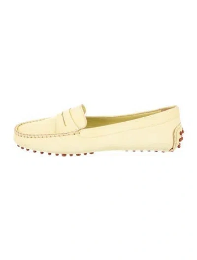 Pre-owned Leggiadro Suede Loafers In Yellow