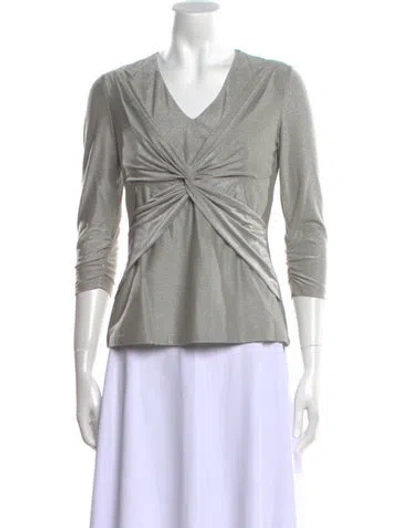 Pre-owned Leggiadro V-neck Three-quarter Sleeve Top In Gray