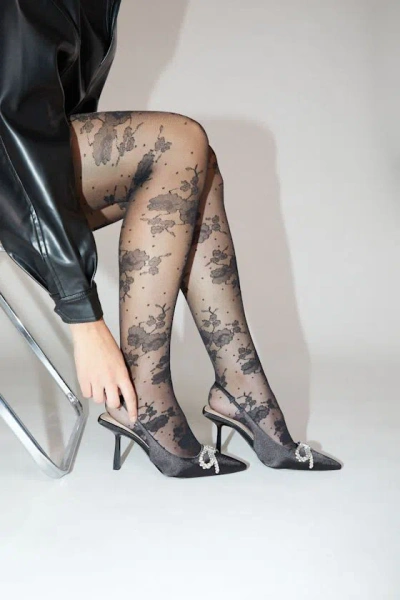 L'eggs 360 Contourâ„¢ Black Sheer Floral Tights