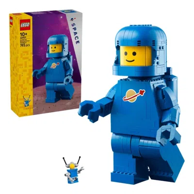 Lego Deluxe Minifigure 'astronaut - Blue' In Pink