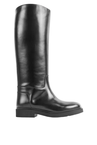 Legres High Boot In Black