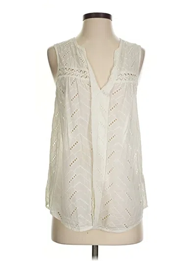 Pre-owned Leifnotes Sleeveless Blouse In Ivory