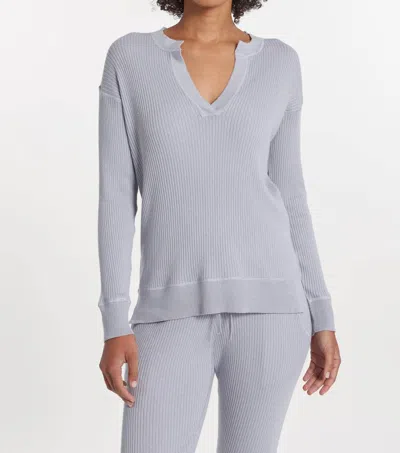 Leimere Cabo Split Neck Top In Light Grey In Gray