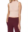 Leimere Monterey Mock In Peach Whip In Multi
