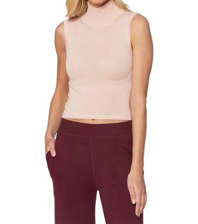 Leimere Monterey Mock In Peach Whip In Multi