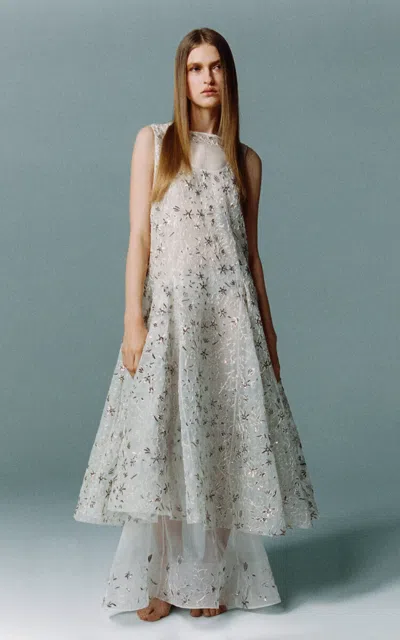 Lein Atlas Embroidered Organza Gown In Silver