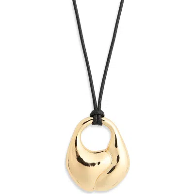 Leith Adjustable Cord Pendant Necklace In Gold