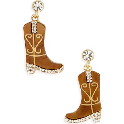 Leith Boot Drop Earrings In Gold