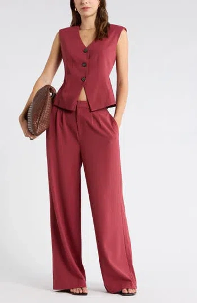 Leith Brooklyn Darted Vest In Red Ruby