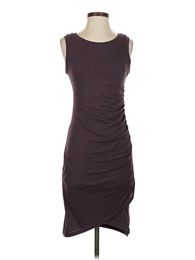 Pre-owned Leith Casual Dress In Burgundy