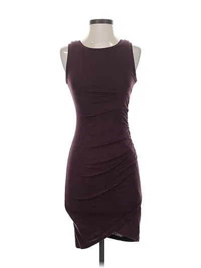 Pre-owned Leith Cocktail Dress In Burgundy
