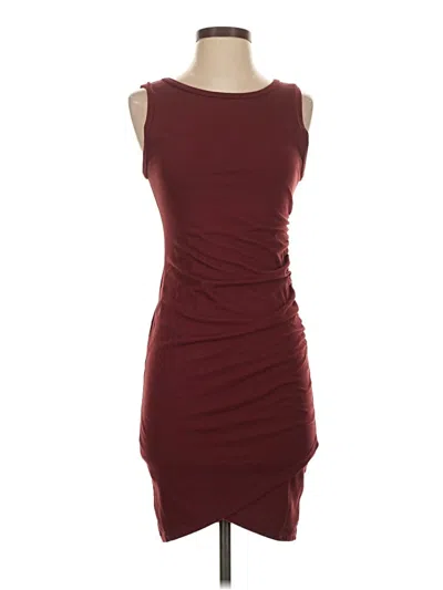 Pre-owned Leith Cocktail Dress In Burgundy