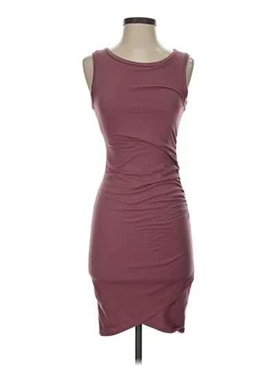 Pre-owned Leith Cocktail Dress In Burgundy