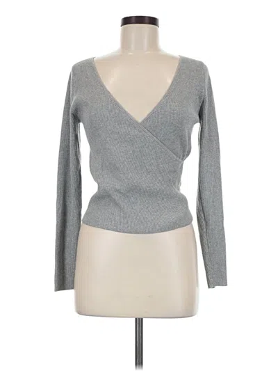 Pre-owned Leith Long Sleeve T-shirt In Gray