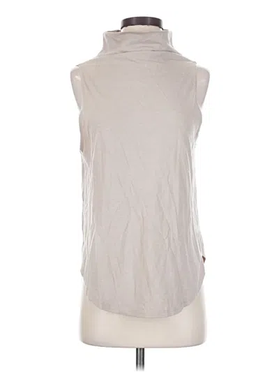 Pre-owned Leith Sleeveless Blouse In Gray