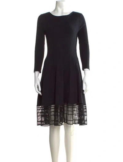 Pre-owned Lela Rose Crew Neck Midi Length Dress In Black